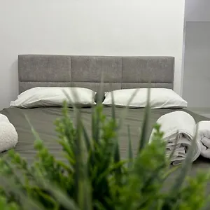  Apartament Center, Selvia White