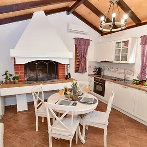 Mare Apartament Zadar